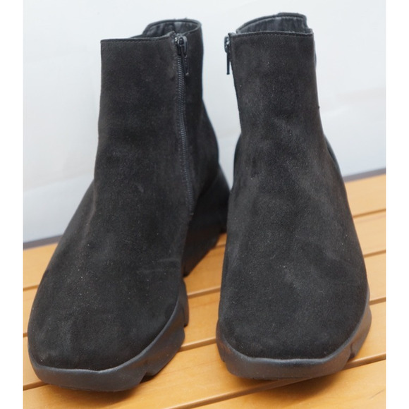 MEPHISTO Black HAZELINA Women's size 7.5 Ankle Boots $450 MSRP - Picture 3 of 13